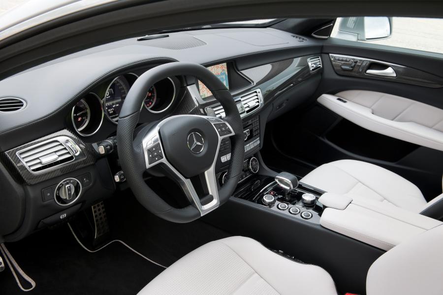 Mercedes-Benz CLS63 AMG Shooting Brake 2013 года  (фото 2 из 84)